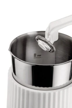 Alessi Plissé Milchaufschäumer, Weiß -Alessi Verkaufsgeschäft 0002 MDL13 W 04 A4 3500pxl 1
