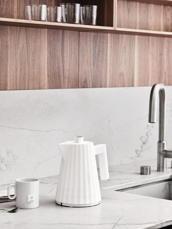 Alessi Plissé Wasserkocher, 1 L, Weiß 5 Alessi Plissé Wasserkocher, 1 L, Weiß – Bild 3