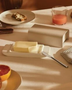 Alessi Mattina Butterdose, Grau -Alessi Verkaufsgeschäft 02 BG04 bb6cf324 84ef 4f16 a7d8 e8451036598f 1648x copy 2