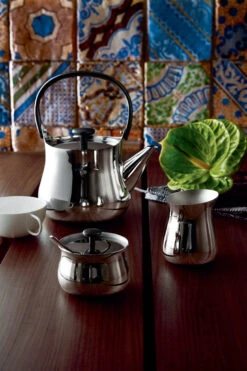 Alessi Cha Wasserkocher -Alessi Verkaufsgeschäft 507358 01 5 EnvironmentImage 79d4ca48ae