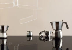 Alessi Mokka Espresso-Kaffeemaschine Induktion -Alessi Verkaufsgeschäft 571192 01 4 EnvironmentImage 7b0bed4bc4