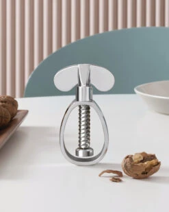 Alessi Farfalla Nussknacker -Alessi Verkaufsgeschäft 573980 01 40 EnvironmentImage 9b79d1e129