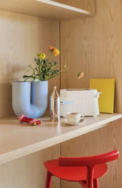 Alessi Sottsass Korkenzieher, Rot – Rosa – Gelb -Alessi Verkaufsgeschäft FDS ruoka Alessi14